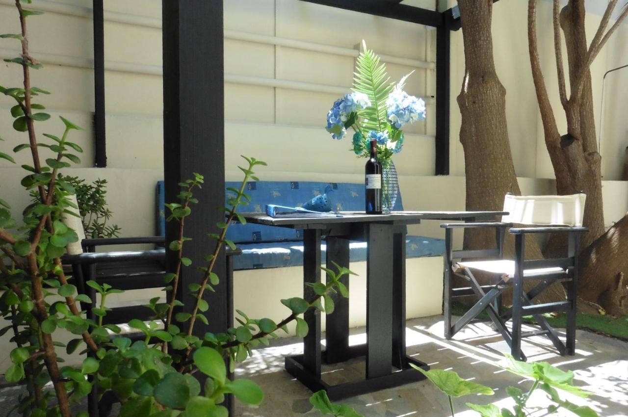 Julies Apartments Kokkini Hani Exterior photo