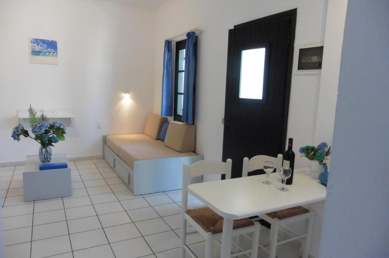 Julies Apartments Kokkini Hani Exterior photo